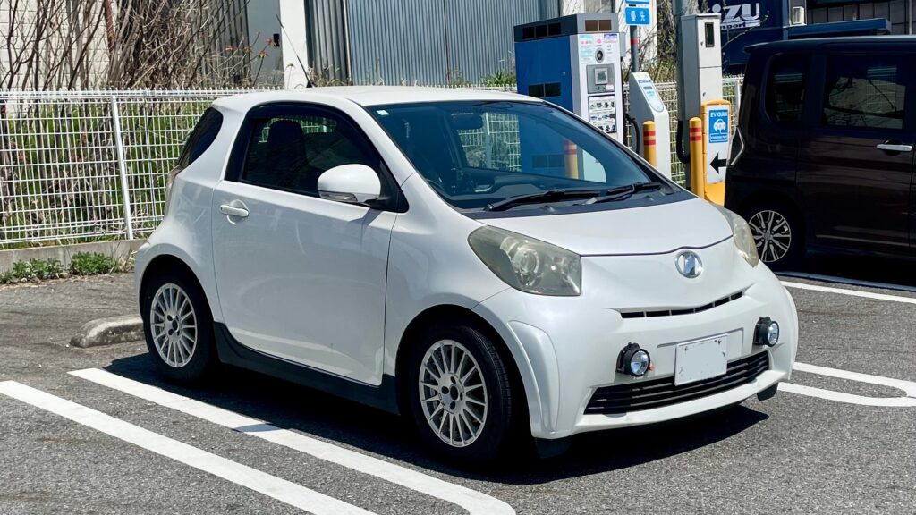 トヨタIQ
