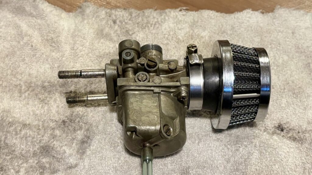 ホンダハミングから取り外したキャブレター