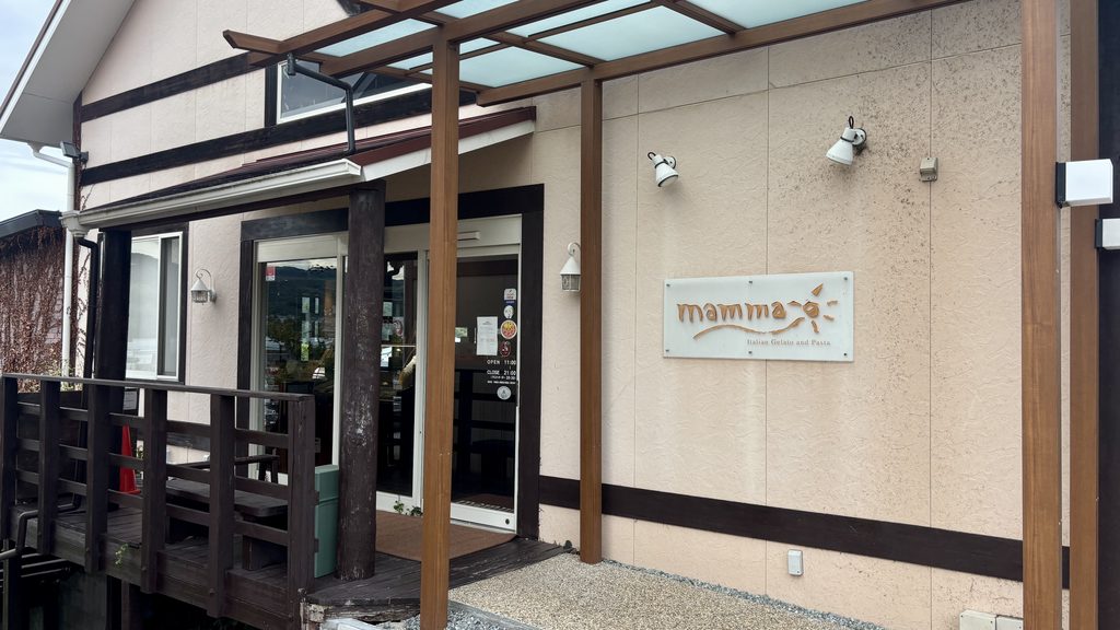 イタリアンジェラートとパスタのお店お店「mamma」さん